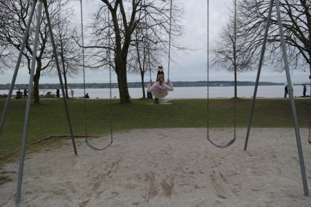 Schaukeln mit Meerblick